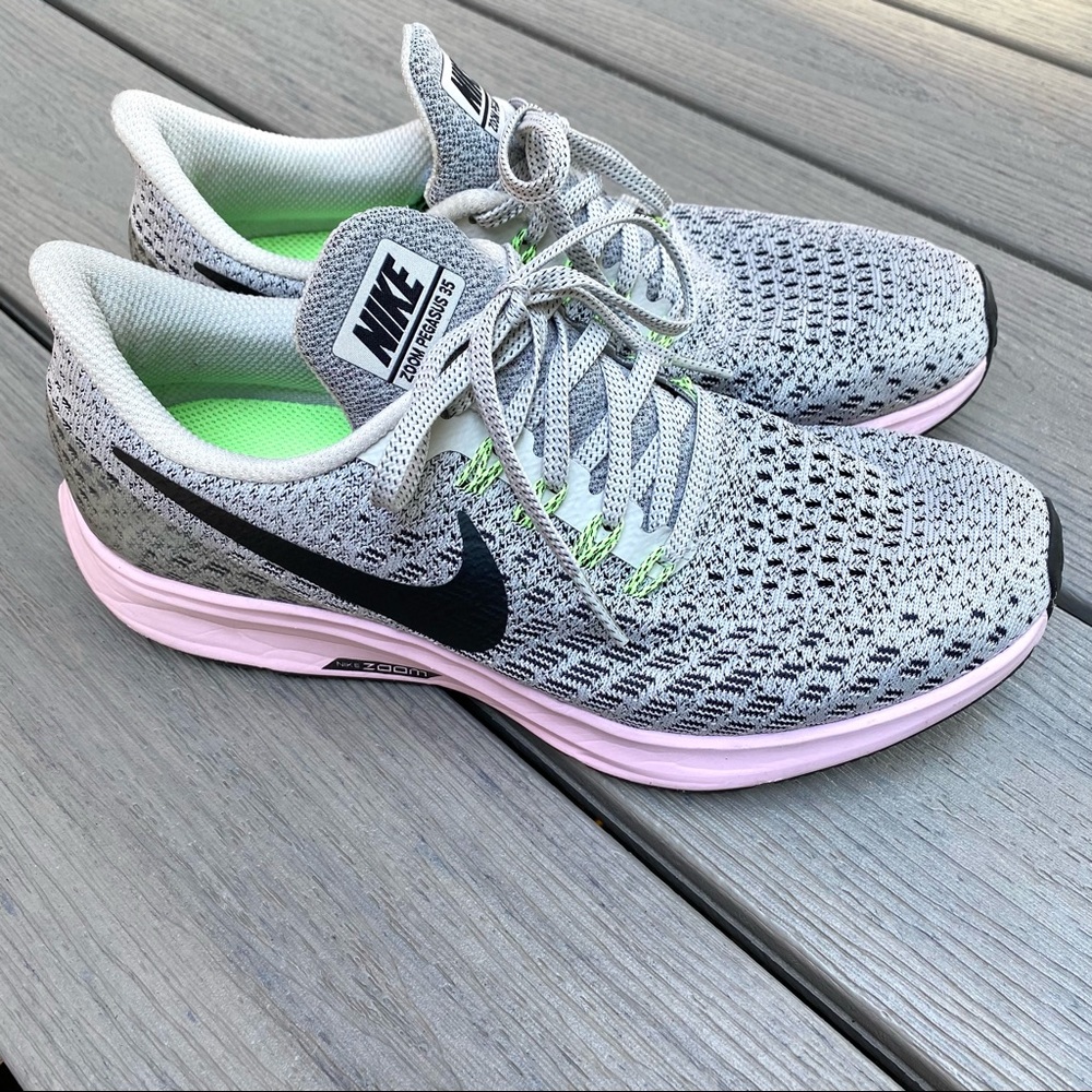 Nike Air Zoom Pegasus 35 Running Shoes Size 7.5